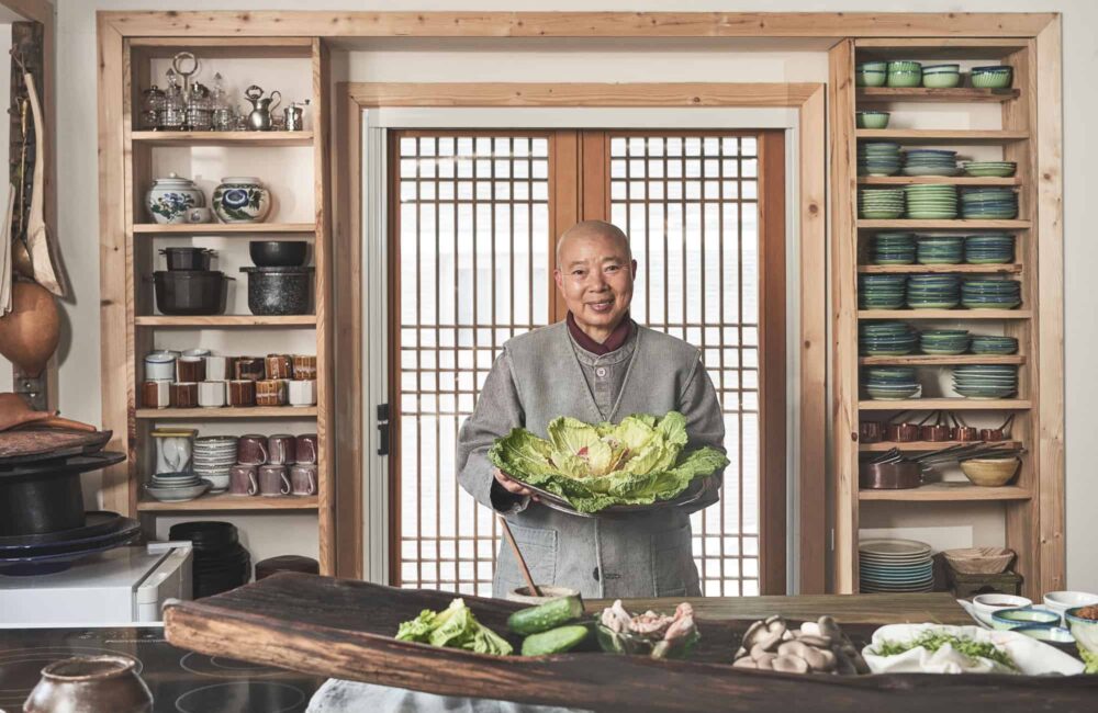 Bigfoottraveller.com｜韓國靜觀師太榮獲2022年度亞洲50最佳餐廳“標誌人物獎”