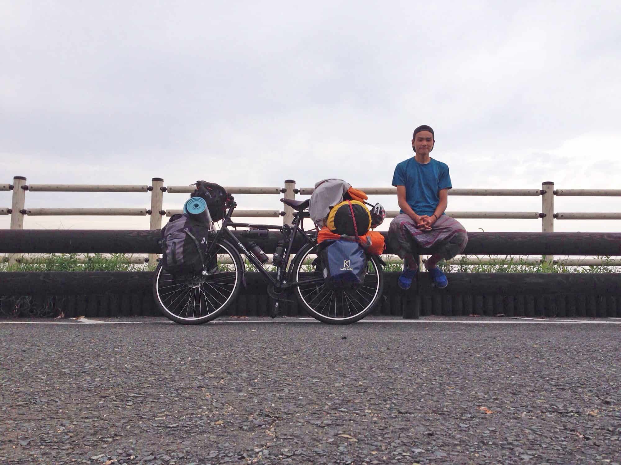 我（写他）骑单车从东京去曼彻斯特（三）：青岛青年旅舍打工换宿